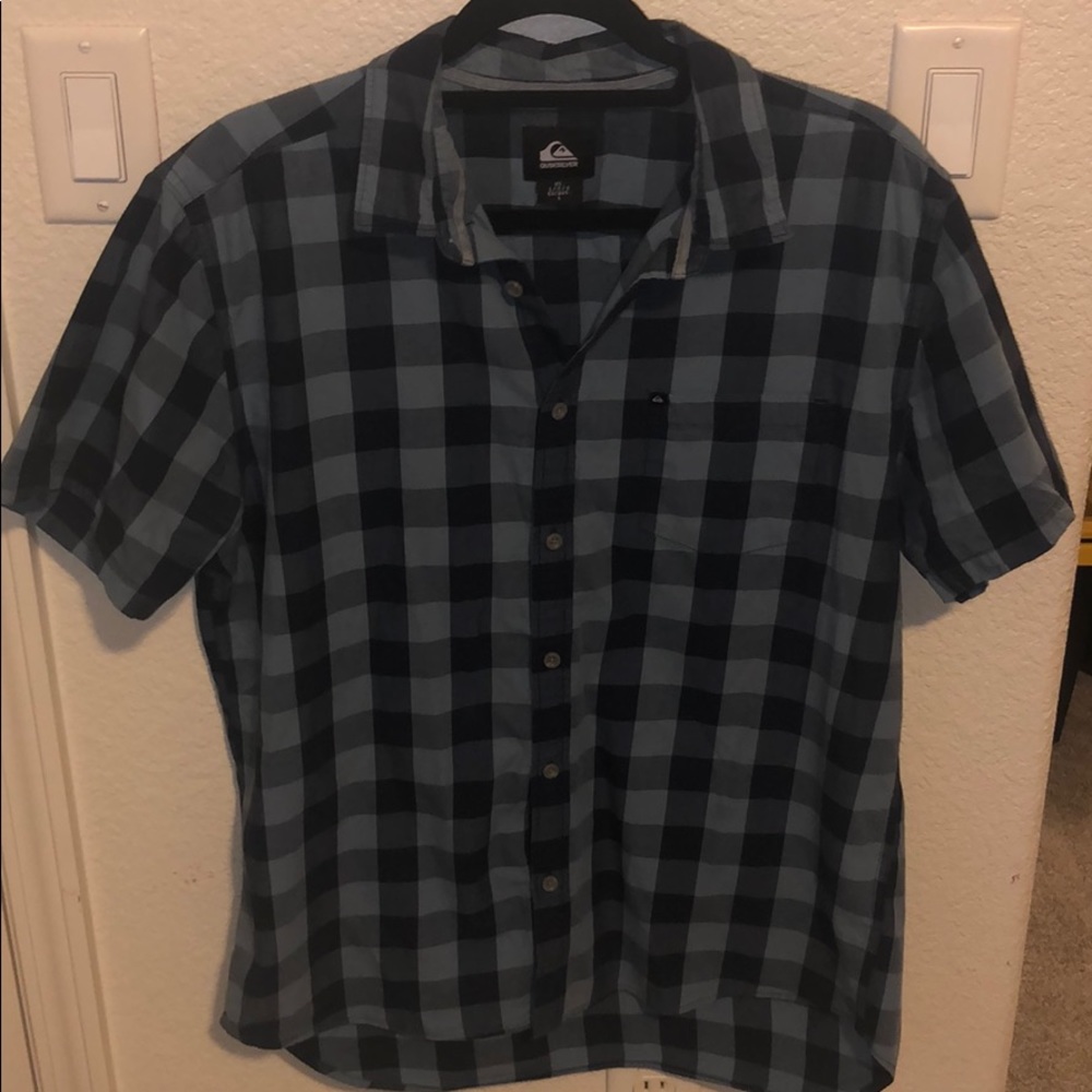 Quiksilver button up